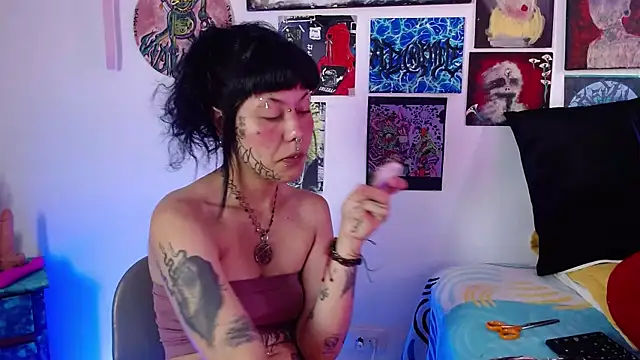 MelisaVelvet online show from April 2026 07:55:01 PM