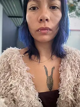 Namii cute online show from February 2026 11:35:02 AM