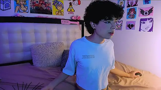 LuanRush  online show from April 2026 06:39:01 PM