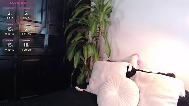 Mia Volkova  online show from April 2026 01:47:02 PM