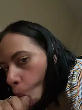 CarolinaRaven online show from February 2026 07:04:02 PM