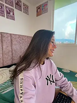 ivette swan online show from July 2026 10:58:01 PM