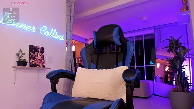 LennerCollins  online show from April 2026 11:57:02 PM