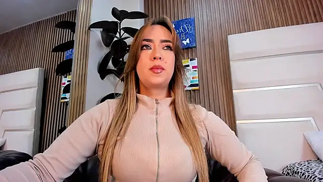 Xara Shadow online show from February 2026 10:43:01 PM