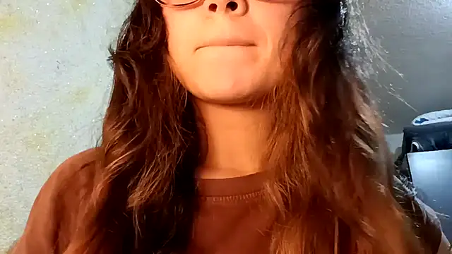 Raven  5 online show from February 2026 09:10:01 PM