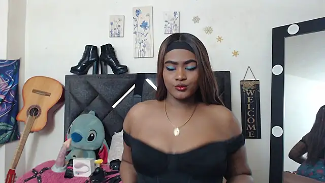 Natashabella    online show from March 2026 07:26:01 PM