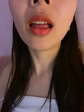 MySweet9x online show from March 2026 01:57:02 PM