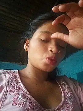 Snapshot of Jyoti_rathor chatting on May 2026 03:42:01 PM Jyoti rathor online show from May 2026 03:42:01 PM