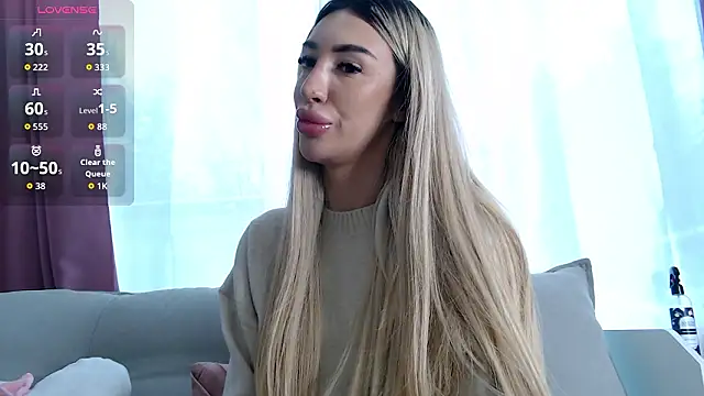 LunaVibes  online show from February 2026 07:18:01 AM