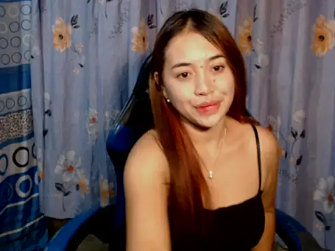 pinay mayahiga online show from April 2026 06:16:02 PM