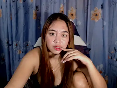 pinay mayahiga online show from April 2026 02:51:02 PM