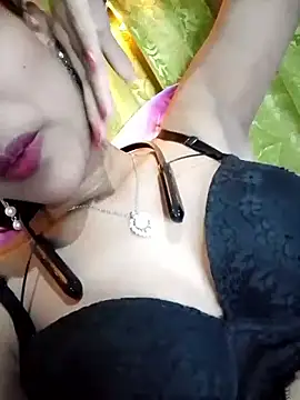 Maliha Chowdhury online show from April 2026 09:37:02 PM