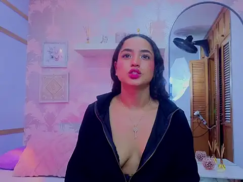 Emma Thompssonn online show from March 2026 12:19:01 PM