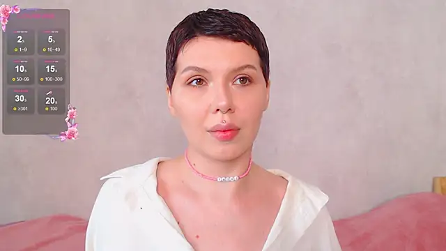 Elise Day online show from May 2026 10:00:01 AM