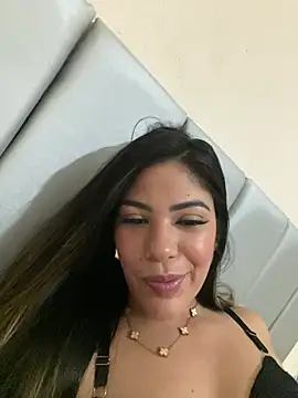 paola oliveira online show from January 2026 03:49:02 PM