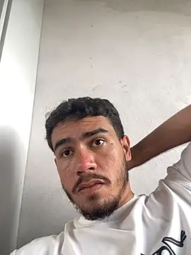 reipromiscuo01 online show from February 2026 03:37:02 PM