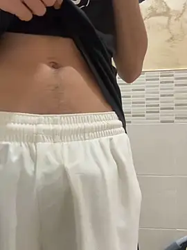 piccolo2002 online show from March 2026 09:28:02 AM