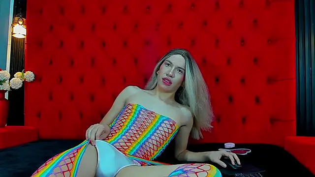 zoe rei online show from March 2026 01:15:02 PM