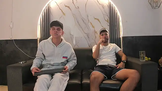 Angel Villareal online show from March 2026 04:41:02 AM