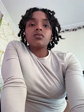 Snapshot of Ebony_love07 chatting on May 2026 09:10:01 PM Ebony love07 online show from May 2026 09:10:01 PM