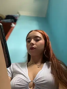 Carithooo online show from February 2026 08:40:02 PM