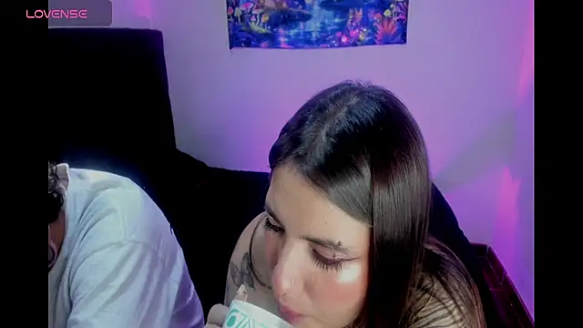 lunaa rayy420 online show from May 2026 02:19:01 AM