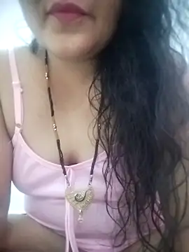 Snapshot of nikkyguddi chatting on May 2026 08:47:02 PM nikkyguddi online show from May 2026 08:47:02 PM