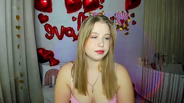 SweetDaylight online show from February 2026 03:33:01 AM