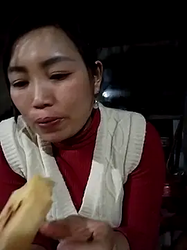 lia-coy online show from February 2026 03:20:01 PM