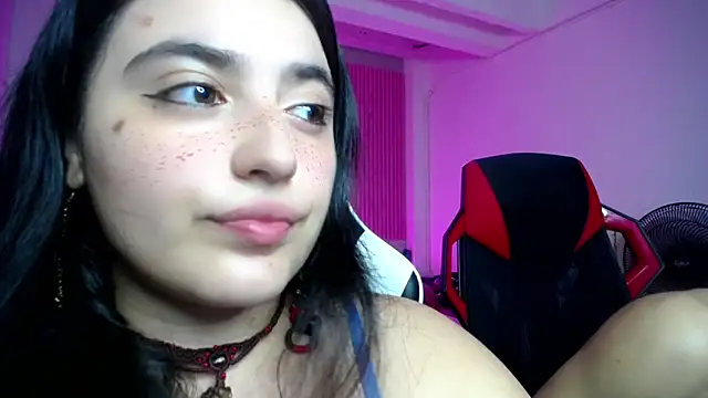 Snapshot of sonic_jess07 chatting on May 2026 10:27:02 PM sonic jess07 online show from May 2026 10:27:02 PM
