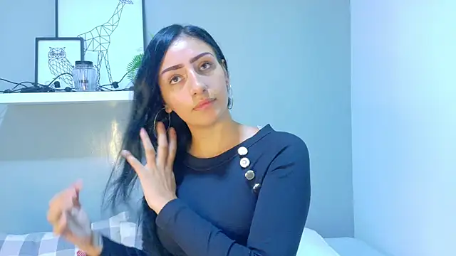 AmmyRouse   online show from April 2026 11:14:02 AM