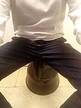 testmailx75 online show from February 2026 01:29:02 PM