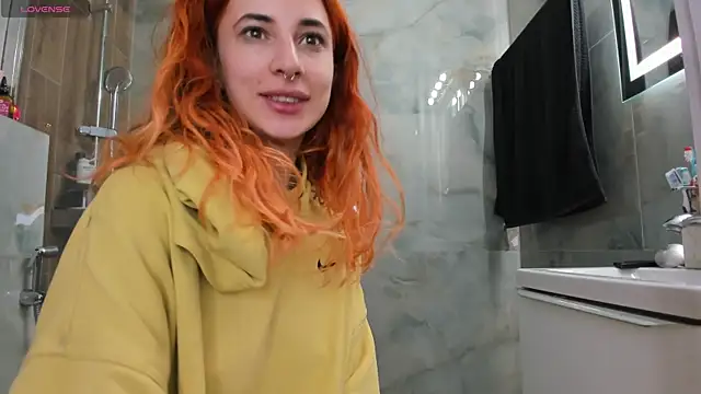 KikkoLee online show from April 2026 07:18:01 AM