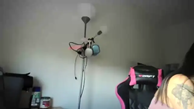 Yulian Milf online show from March 2026 03:27:01 PM