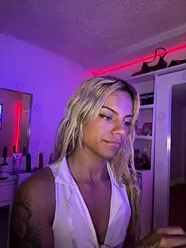 andyy x online show from April 2026 07:11:02 AM