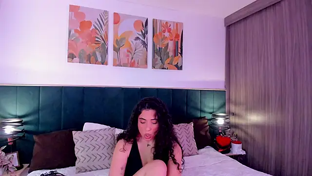 IrinaBlanc online show from June 2026 04:04:01 AM