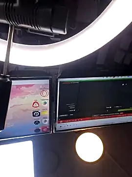 Dany Moon  online show from April 2026 12:58:02 PM