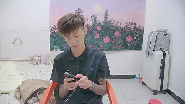 Snapshot of paofu-001 chatting on July 2026 09:13:02 AM paofu-001 online show from July 2026 09:13:02 AM