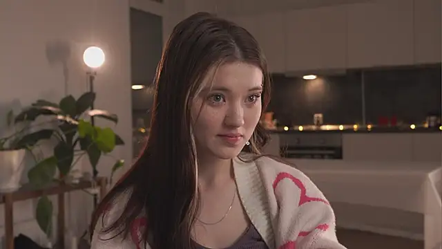 EleniRoeber online show from February 2026 04:17:01 PM