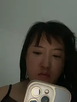 Snapshot of xiaotiantian-10 chatting on May 2026 11:46:02 PM xiaotiantian-10 online show from May 2026 11:46:02 PM