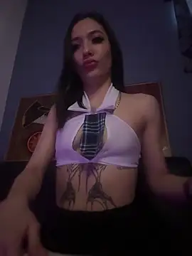 MamiSoft420 online show from April 2026 01:44:01 PM