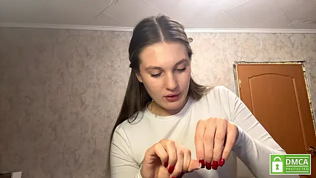 Jolievic online show from March 2026 06:11:01 PM