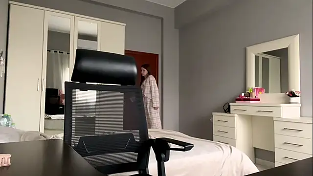 Iuckystar19 online show from February 2026 02:42:02 PM