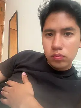 Jleonardolr online show from February 2026 06:31:01 PM