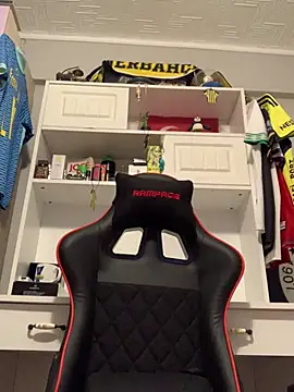 cengizbora online show from January 2026 10:24:01 PM