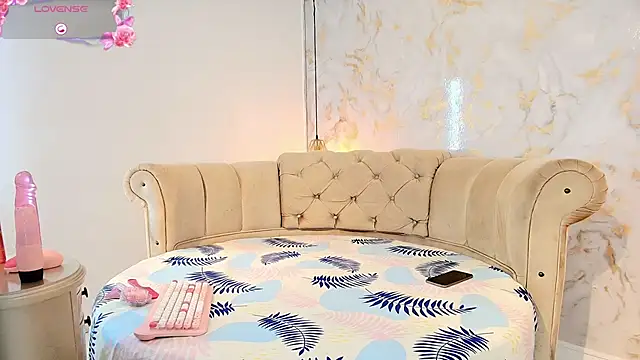 tifanibrown online show from February 2026 01:15:01 PM