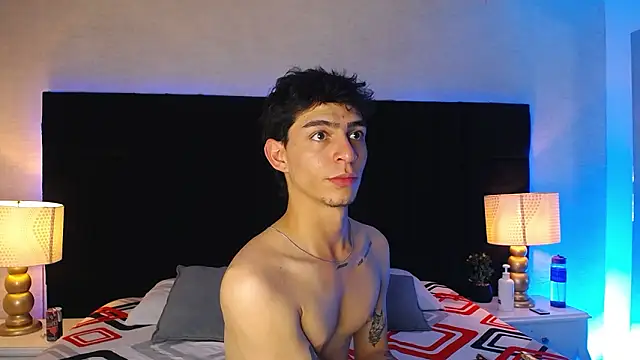 Logan Woods online show from February 2026 01:34:02 AM