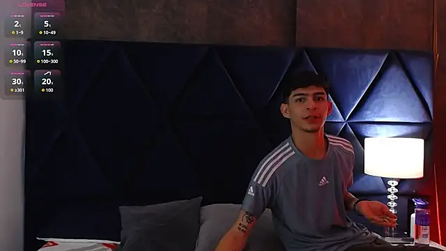 Logan Woods online show from March 2026 08:32:02 AM