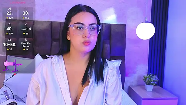 vicky grey online show from April 2026 12:43:01 PM