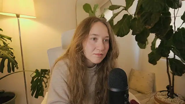 Scarlett NoirMuse online show from February 2026 12:25:01 PM